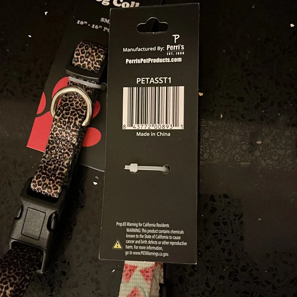 Adorable dog‎ collars! NEW x 2!